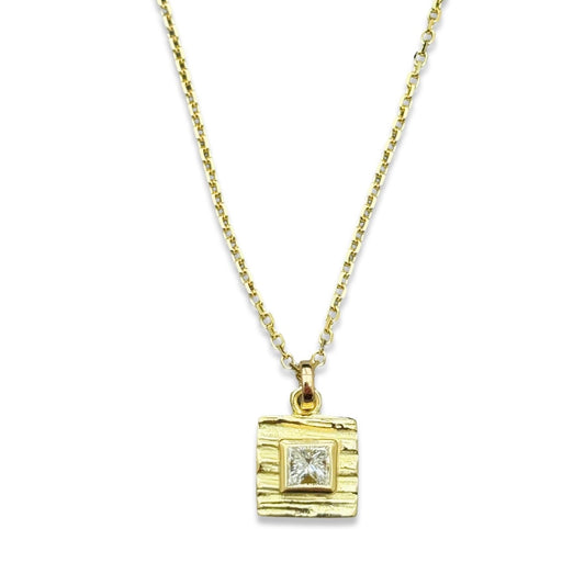 18ct solar square diamond pendant