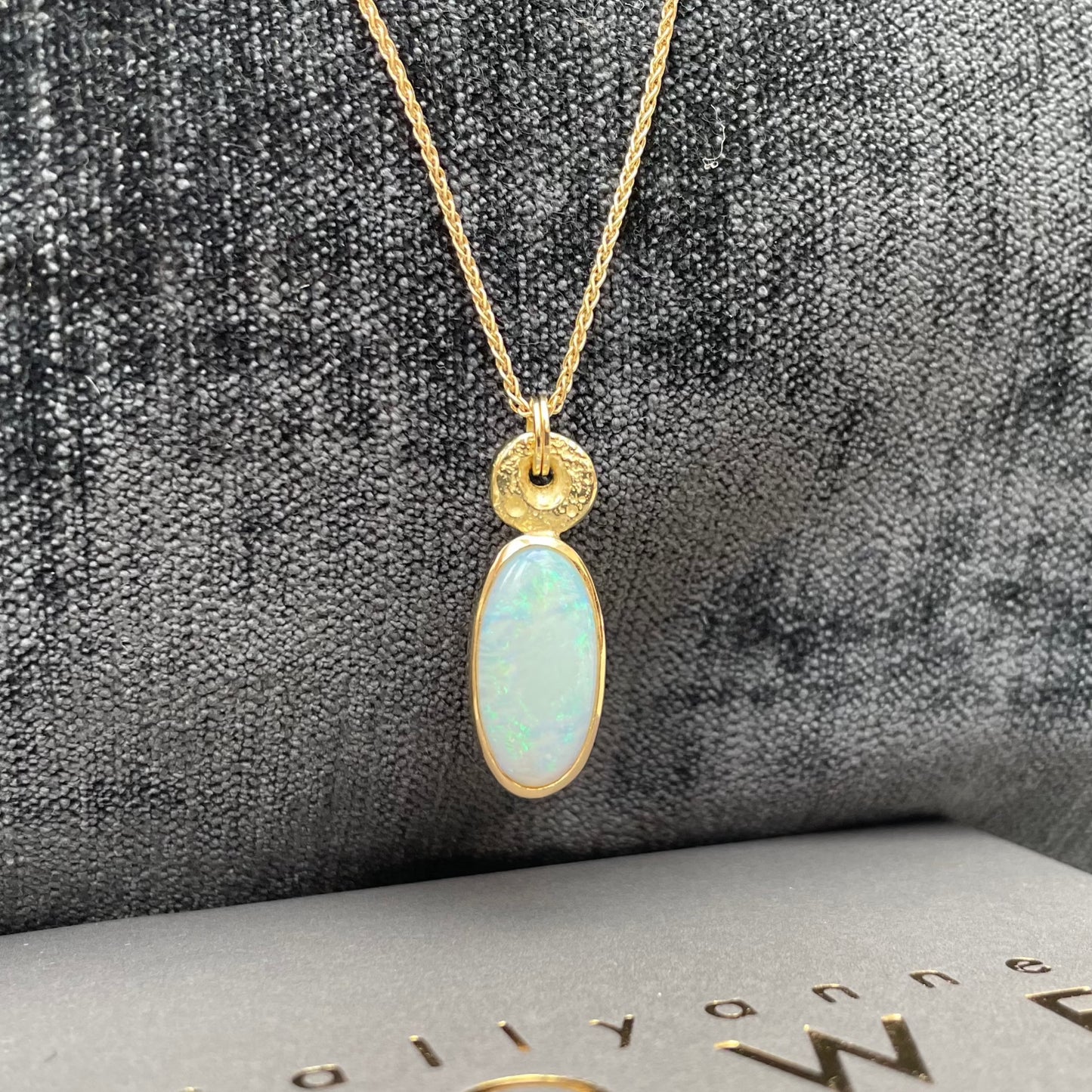 9ct gold Opal Moonrock pendant